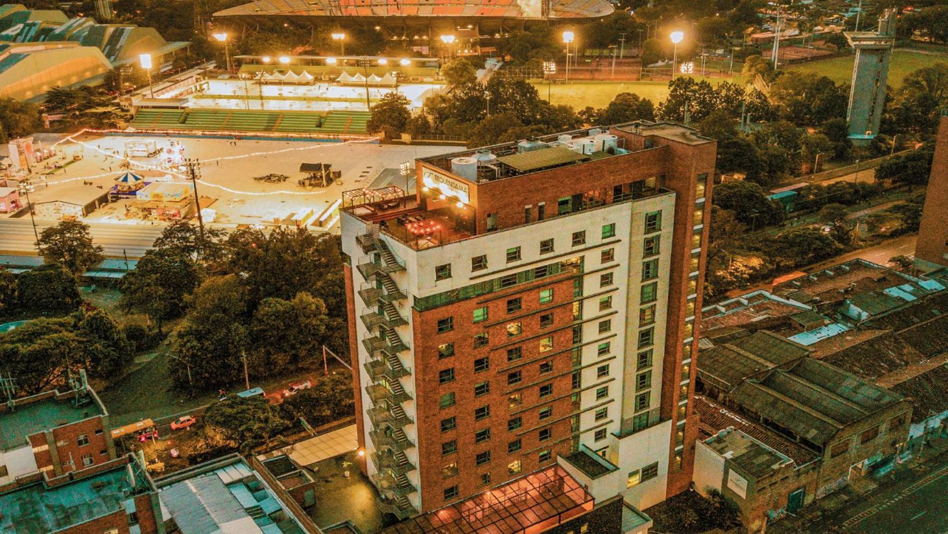 Hotel Tryp Medellin Estadio Exterior foto