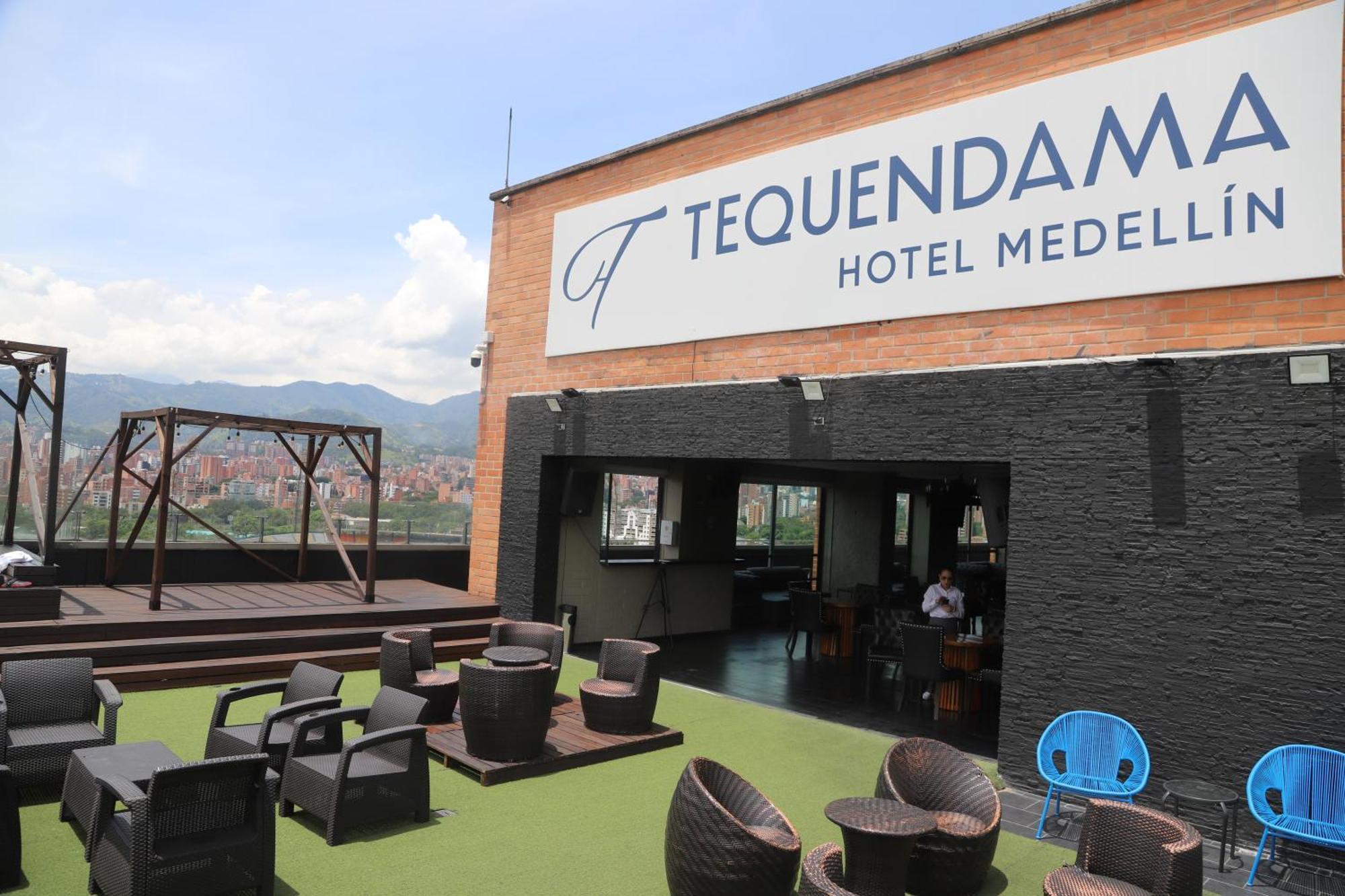 Hotel Tryp Medellin Estadio Exterior foto